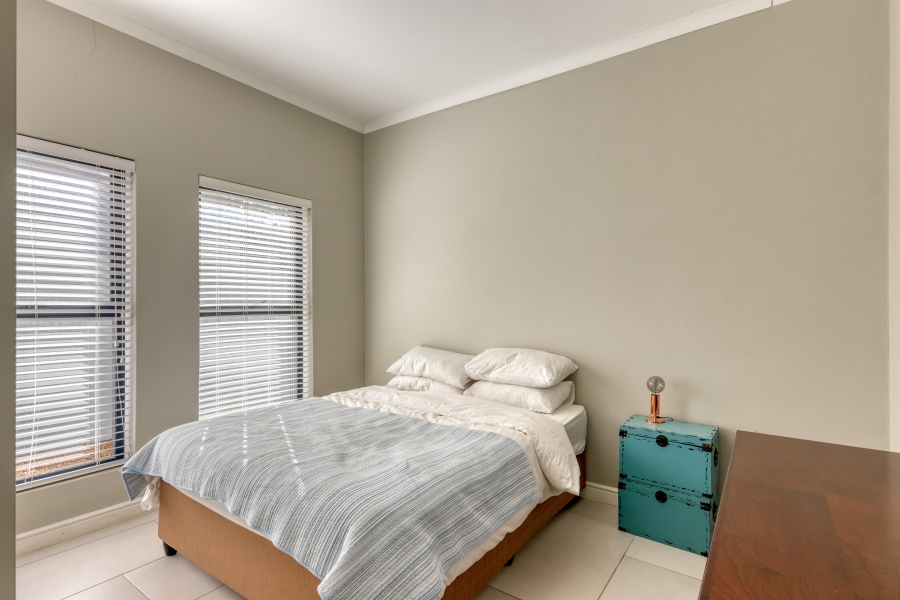 3 Bedroom Property for Sale in Aan de Wijnlanden Western Cape